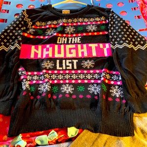 Changeable “naughty” “nice” longe sleeve